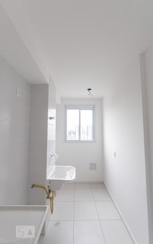 Studio para alugar com 30m², 1 quarto e sem vaga Studio para alugar com 30m², 1 quarto e sem vaga Cozinha e Área de Serviço