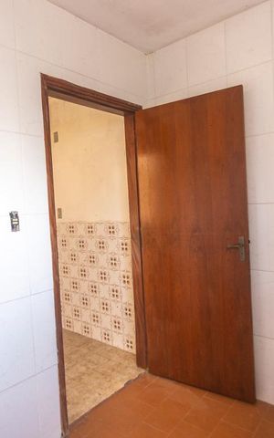 Casa à venda com 206m², 3 quartos e 3 vagasBanheiro de serviço