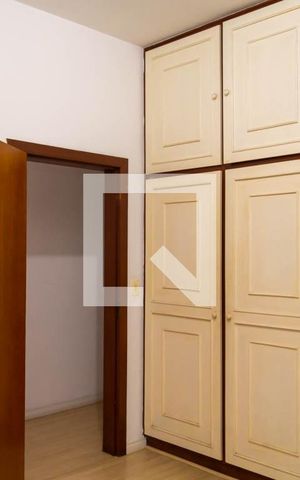 Casa à venda com 600m², 6 quartos e 6 vagasQuarto 3