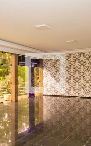 Casa à venda com 600m², 6 quartos e 6 vagasSala 1