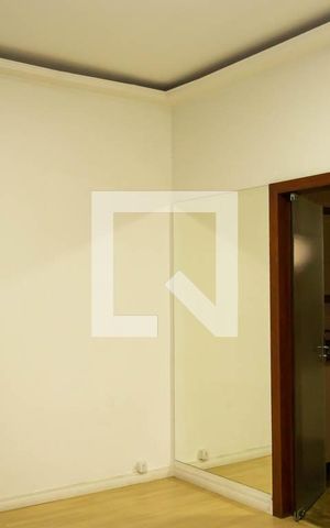 Casa à venda com 600m², 6 quartos e 6 vagasQuarto 5 