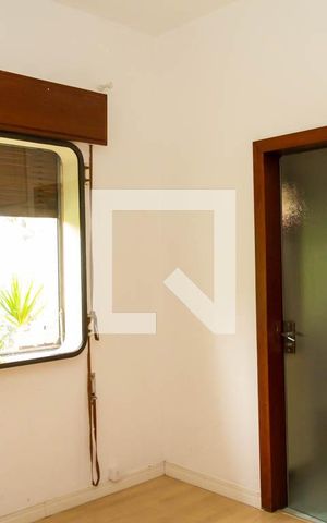 Casa à venda com 600m², 6 quartos e 6 vagasQuarto 4