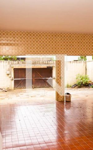 Casa à venda com 600m², 6 quartos e 6 vagasGaragem