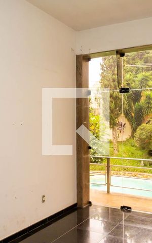 Casa à venda com 600m², 6 quartos e 6 vagasQuarto 1