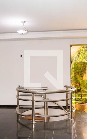 Casa à venda com 600m², 6 quartos e 6 vagasSala 2