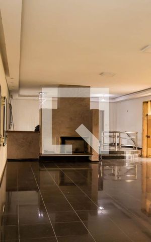 Casa à venda com 600m², 6 quartos e 6 vagasSala 1