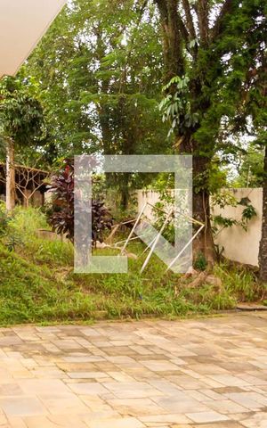 Casa à venda com 600m², 6 quartos e 6 vagasGaragem  e quintal