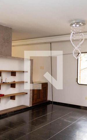 Casa à venda com 600m², 6 quartos e 6 vagasSala 2