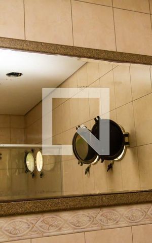Casa à venda com 600m², 6 quartos e 6 vagasBanheiro da Suíte 5