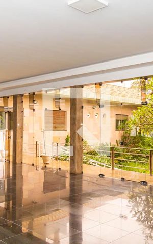 Casa à venda com 600m², 6 quartos e 6 vagasSala 1