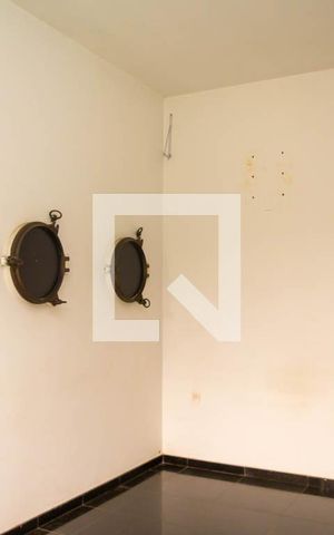 Casa à venda com 600m², 6 quartos e 6 vagasQuarto 1