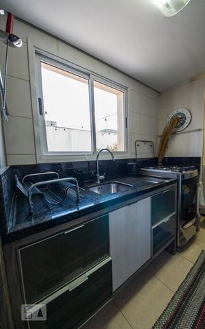 Apartamento à venda com 106m², 2 quartos e 1 vagaCozinha