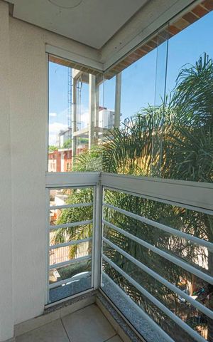 Apartamento à venda com 106m², 2 quartos e 1 vagaSacada da Sala