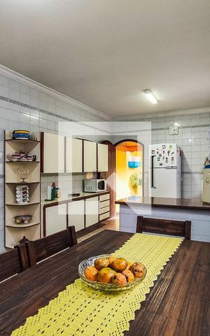 Casa à venda com 170m², 3 quartos e 2 vagas Casa à venda com 170m², 3 quartos e 2 vagasCozinha / Sala de Jantar