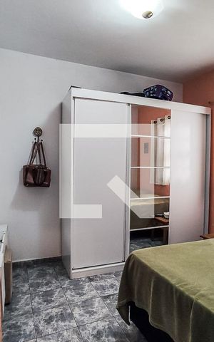 Casa à venda com 170m², 3 quartos e 2 vagas Casa à venda com 170m², 3 quartos e 2 vagasQuarto 2