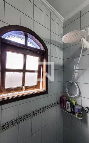 Casa à venda com 170m², 3 quartos e 2 vagas Casa à venda com 170m², 3 quartos e 2 vagasBanheiro dos Quartos