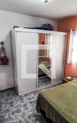 Casa à venda com 170m², 3 quartos e 2 vagas Casa à venda com 170m², 3 quartos e 2 vagasQuarto 2