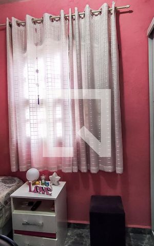 Casa à venda com 170m², 3 quartos e 2 vagas Casa à venda com 170m², 3 quartos e 2 vagasQuarto 1