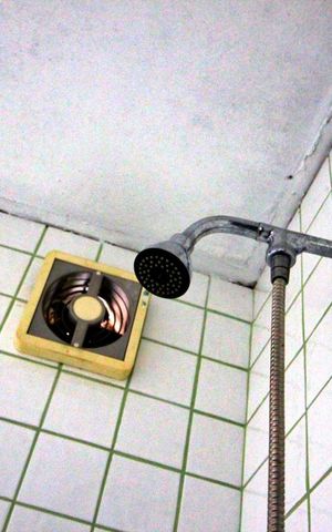 Casa à venda com 600m², 4 quartos e 6 vagasBanheiro da Suíte 4