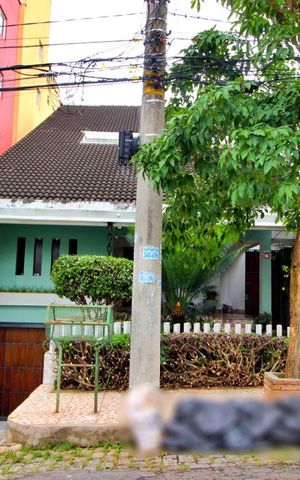 Casa à venda com 600m², 4 quartos e 6 vagasFachada