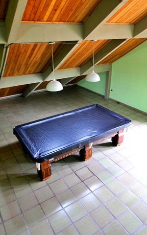 Casa à venda com 600m², 4 quartos e 6 vagasSótão