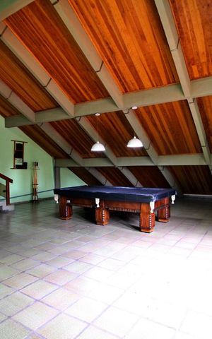 Casa à venda com 600m², 4 quartos e 6 vagasSótão