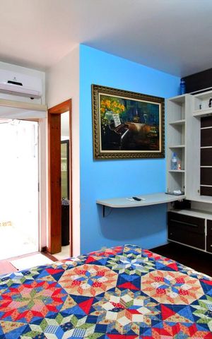 Casa à venda com 600m², 4 quartos e 6 vagasSuíte 2