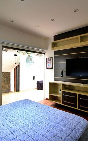 Casa à venda com 600m², 4 quartos e 6 vagasSuíte 3
