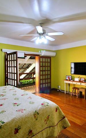 Casa à venda com 600m², 4 quartos e 6 vagasSuíte 1