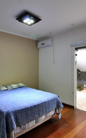 Casa à venda com 600m², 4 quartos e 6 vagasSuíte 3