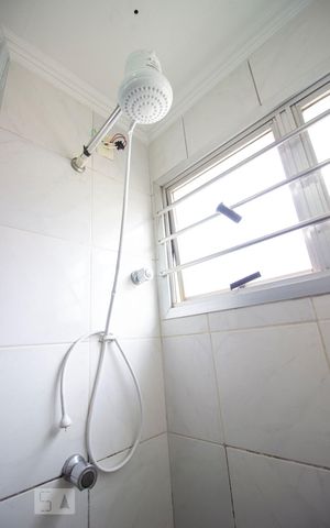 Apartamento à venda com 62m², 2 quartos e 1 vagaChuveiro