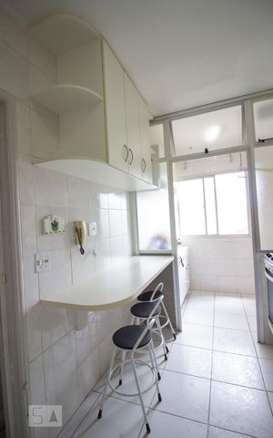 Apartamento à venda com 62m², 2 quartos e 1 vagaCozinha