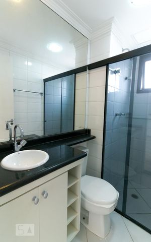 Apartamento à venda com 60m², 2 quartos e 1 vaga Apartamento à venda com 60m², 2 quartos e 1 vagaBanheiro Social