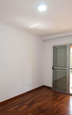 Apartamento à venda com 170m², 4 quartos e 2 vagas Apartamento à venda com 170m², 4 quartos e 2 vagasSuíte 2