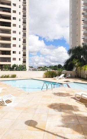 Apartamento à venda com 170m², 4 quartos e 2 vagasPiscina