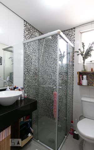 Apartamento à venda com 56m², 2 quartos e 1 vagaBanheiro 