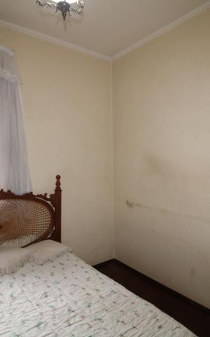 Casa à venda com 250m², 5 quartos e 4 vagasQuarto 2