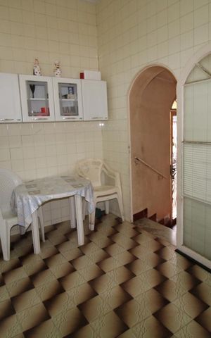 Casa à venda com 250m², 5 quartos e 4 vagasCozinha