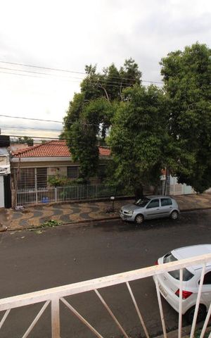 Casa à venda com 250m², 5 quartos e 4 vagasVista do Quarto 1 (piso superior)