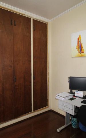 Casa à venda com 250m², 5 quartos e 4 vagasQuarto 3