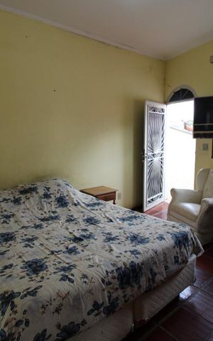 Casa à venda com 250m², 5 quartos e 4 vagasSala 