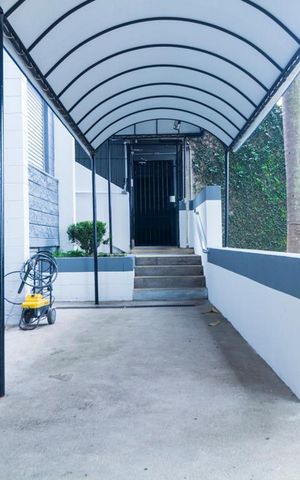 Apartamento à venda com 70m², 2 quartos e 1 vagaHall de entrada