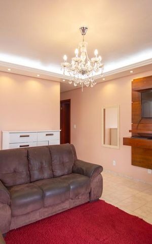 Casa à venda com 180m², 3 quartos e 2 vagasSala