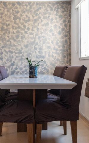 Apartamento à venda com 44m², 2 quartos e 1 vaga Apartamento à venda com 44m², 2 quartos e 1 vagaSala