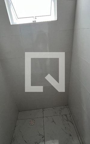 Casa de condomínio à venda com 58m², 2 quartos e 1 vagaBanheiro 1