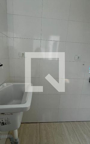 Casa de condomínio à venda com 58m², 2 quartos e 1 vagaCozinha e Área de Serviço