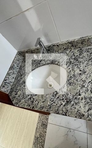 Casa de condomínio à venda com 58m², 2 quartos e 1 vagaBanheiro 1