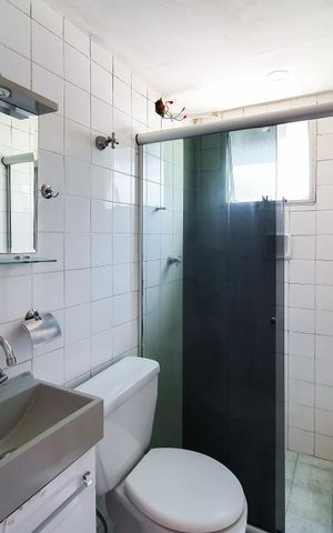 Apartamento à venda com 50m², 2 quartos e 1 vaga Apartamento à venda com 50m², 2 quartos e 1 vagaBanheiro
