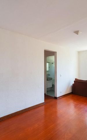 Apartamento à venda com 50m², 2 quartos e 1 vaga Apartamento à venda com 50m², 2 quartos e 1 vagaSala