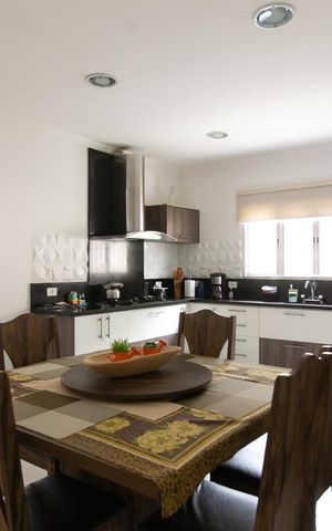 Casa à venda com 550m², 2 quartos e 50 vagasCozinha